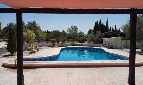 Revente - Villa Individuelle -
Yecla