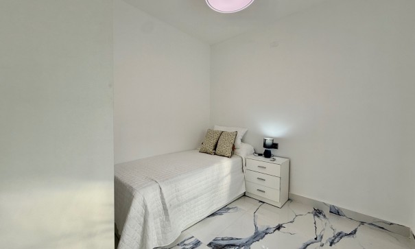 Återförsäljning - Villa i parhus -
Torrevieja - El chaparral