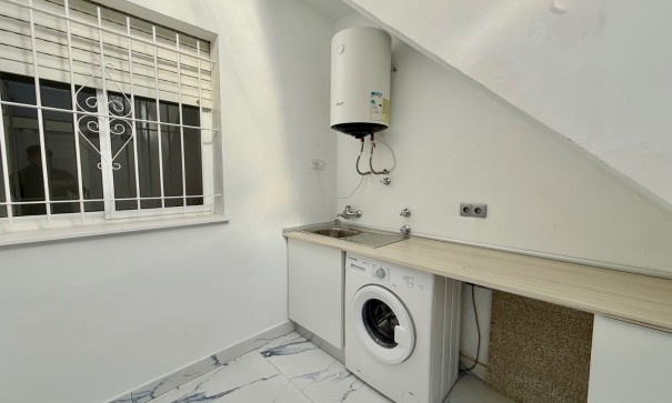 Återförsäljning - Villa i parhus -
Torrevieja - El chaparral