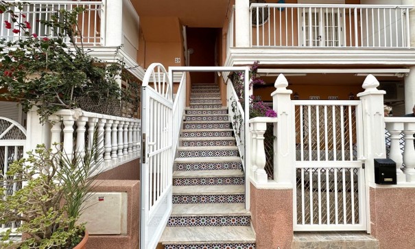 Videresalg - Lejlighed lejlighed -
Torrevieja - La Mata pueblo