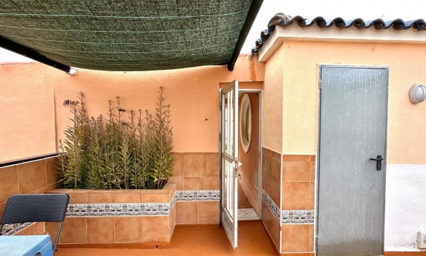 Videresalg - Lejlighed lejlighed -
Torrevieja - La Mata pueblo