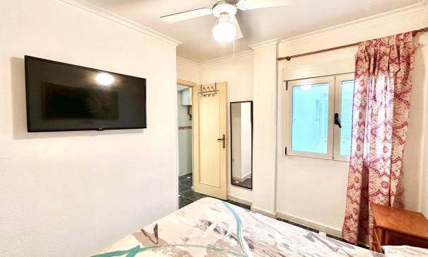 Videresalg - Lejlighed lejlighed -
Torrevieja - La Mata pueblo