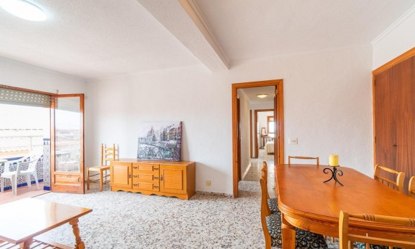 Herverkoop - Apartement Flat -
Torrevieja - Playa de los Naufragos