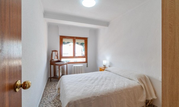 Herverkoop - Apartement Flat -
Torrevieja - Playa de los Naufragos