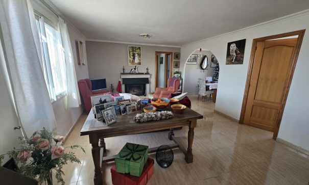 Revente - Villa Individuelle -
Monóvar