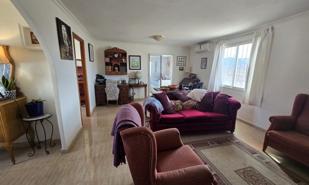 Revente - Villa Individuelle -
Monóvar