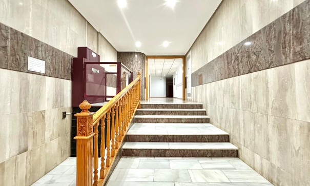 Videresalg - Lejlighed lejlighed -
Torrevieja - Centro