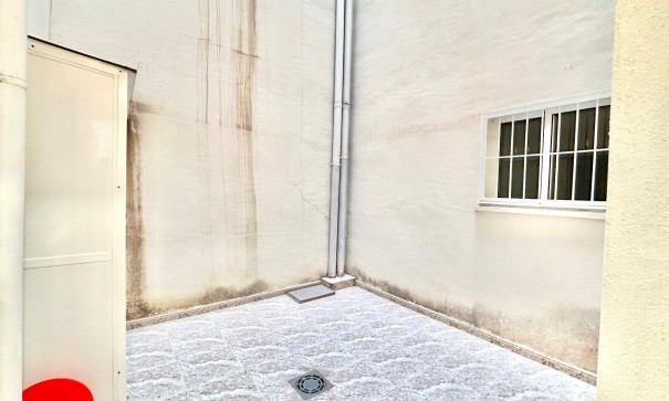 Videresalg - Lejlighed lejlighed -
Torrevieja - Centro