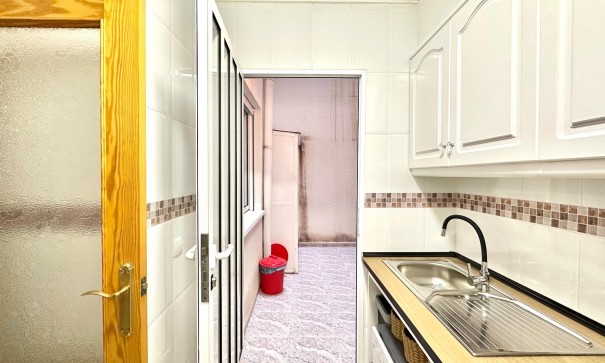 Videresalg - Lejlighed lejlighed -
Torrevieja - Centro