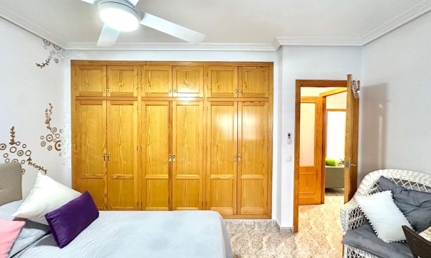 Videresalg - Lejlighed lejlighed -
Torrevieja - Centro