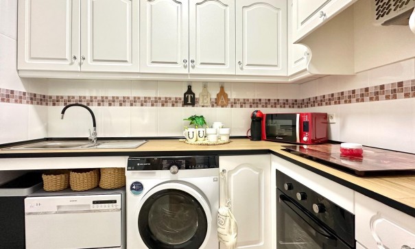 Videresalg - Lejlighed lejlighed -
Torrevieja - Centro