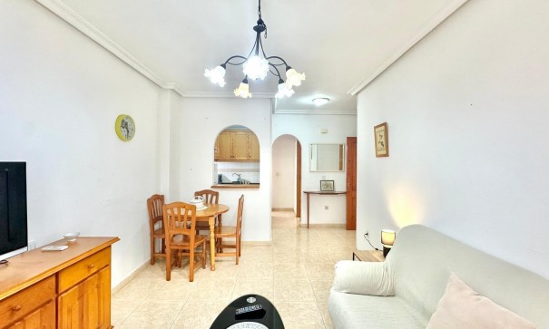 Revente - Appartement -
Torrevieja - Centro