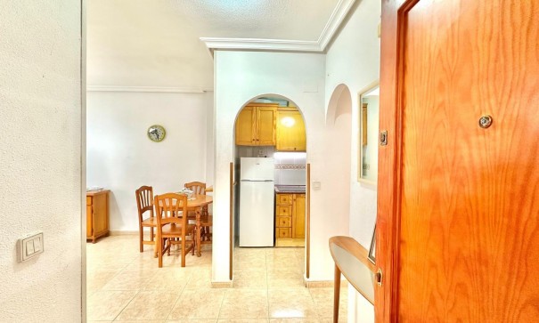 Revente - Appartement -
Torrevieja - Centro