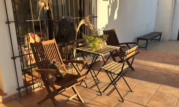 Sprzedaż - Willa w zabudowie bliźniaczej -
Dolores