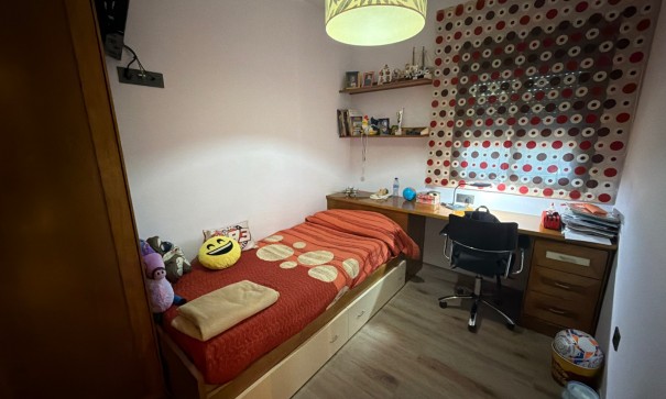 Sprzedaż - Willa w zabudowie bliźniaczej -
Dolores