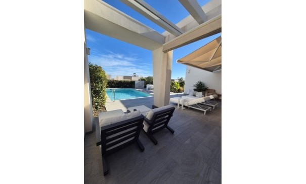 Sprzedaż - Willa wolnostojąca -
La Finca Golf