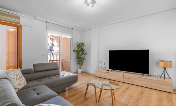 Återförsäljning - Lägenhet lägenhet -
Torrevieja