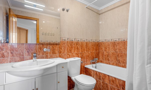 Återförsäljning - Lägenhet lägenhet -
Torrevieja