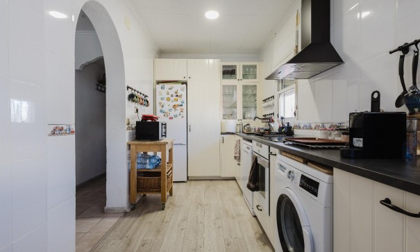 Resale - Wohnung Appartement -
Torrevieja