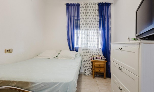 Resale - Wohnung Appartement -
Torrevieja