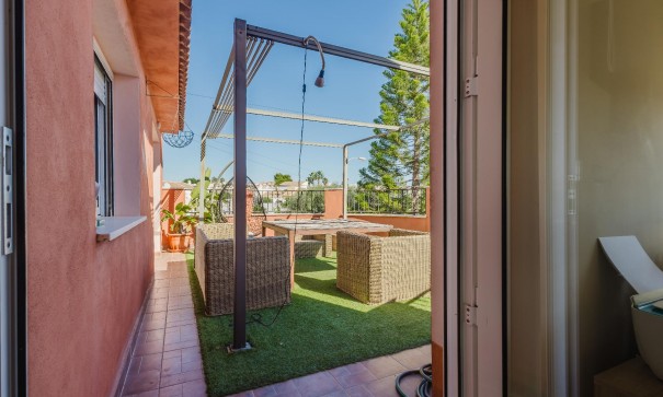 Resale - Wohnung Appartement -
Torrevieja