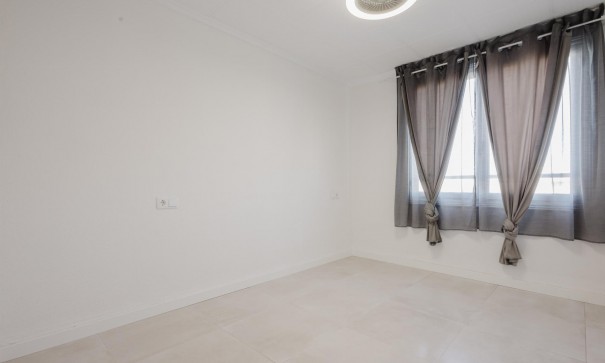 Sale - Apartment Flat -
Torrevieja
