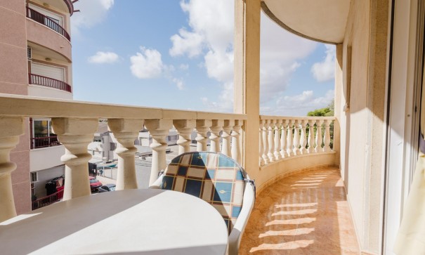 Sprzedaż - Apartament mieszkanie -
Torrevieja