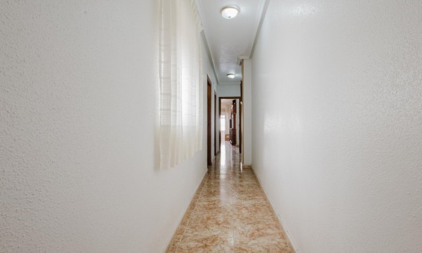 Herverkoop - Apartement Flat -
Torrevieja