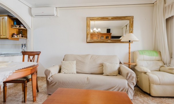 Herverkoop - Apartement Flat -
Torrevieja