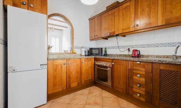 Herverkoop - Apartement Flat -
Algorfa
