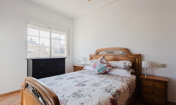 Herverkoop - Apartement Flat -
Algorfa