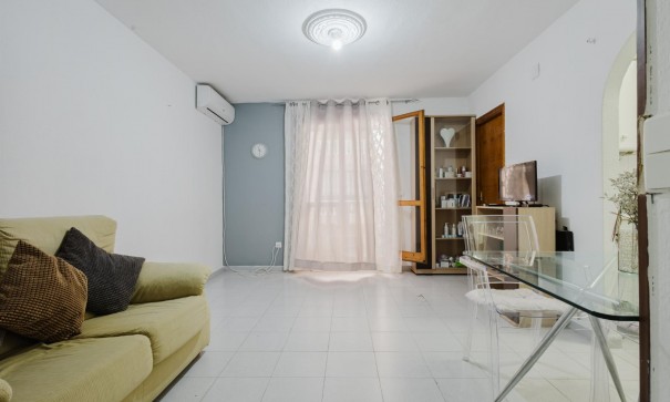 Sprzedaż - Apartament mieszkanie -
Torrevieja