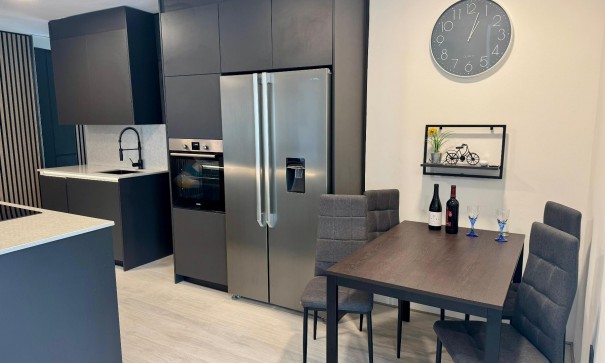 Resale - Wohnung Appartement -
Torrevieja