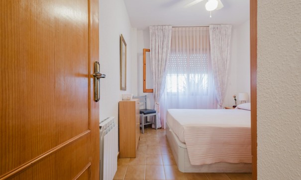 Sprzedaż - Apartament mieszkanie -
Torrevieja