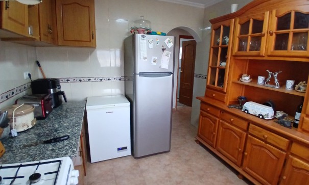 Sprzedaż - Nieruchomość jeździecka -
Monóvar