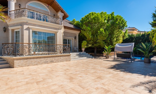 Herverkoop - Vrijstaande Villa -
Ciudad Quesada - Rojales - Dona Pepa