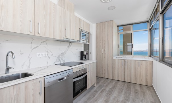 Sprzedaż - Apartament mieszkanie -
La Manga del Mar Menor - La Manga