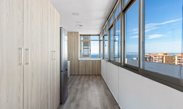 Sprzedaż - Apartament mieszkanie -
La Manga del Mar Menor - La Manga