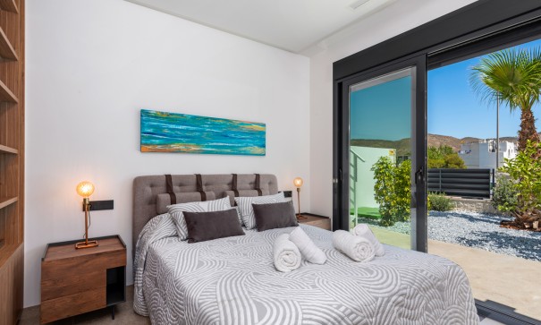 Venta - Chalet Independiente -
El Campello - El Amerador