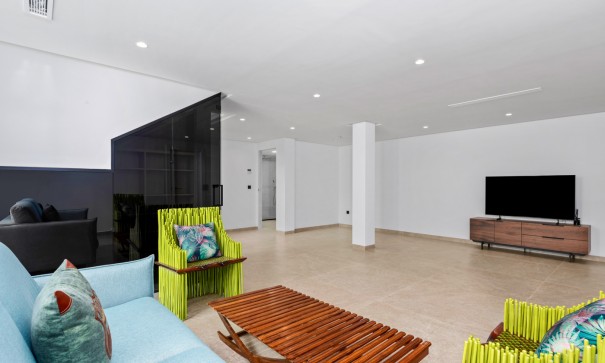 Venta - Chalet Independiente -
El Campello - El Amerador