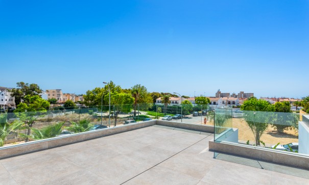 Venta - Chalet Independiente -
El Campello - El Amerador