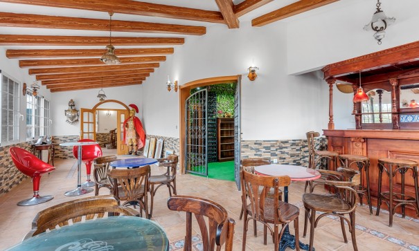 Sale - Villa -
Torrevieja