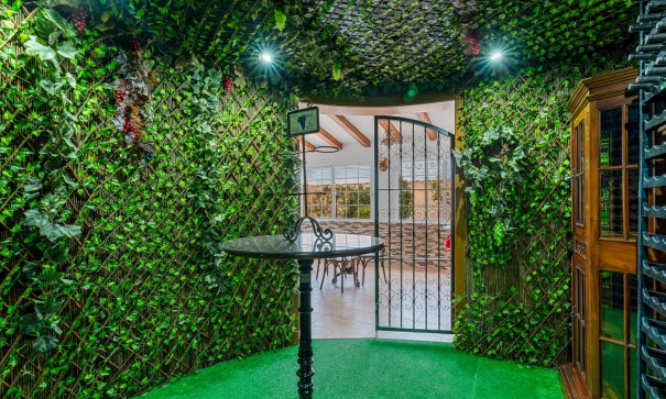 Sale - Villa -
Torrevieja