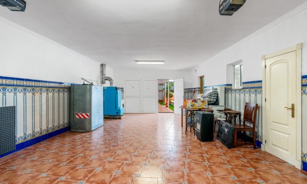 Sale - Villa -
Torrevieja