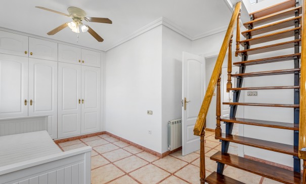 Sale - Villa -
Torrevieja