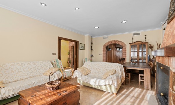 Venta - Finca Propiedad rural -
Beniel - Carretera de Beniel