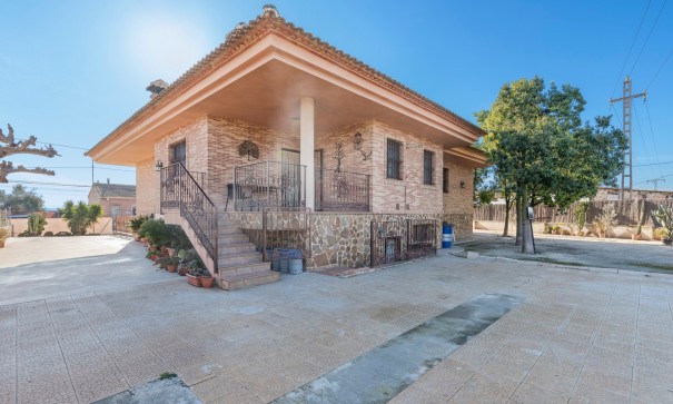 Venta - Finca Propiedad rural -
Beniel - Carretera de Beniel