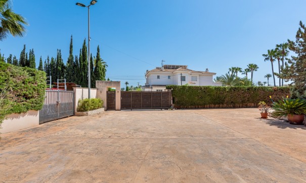 Sale - Detached Villa -
Elche - Elche/Elx