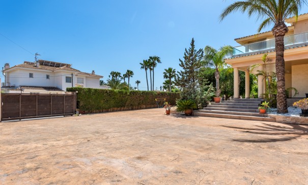 Sale - Detached Villa -
Elche - Elche/Elx