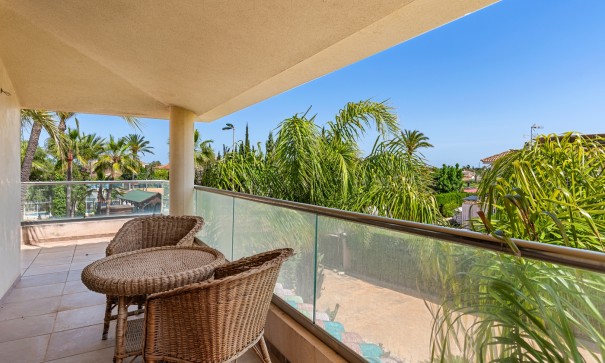 Sale - Detached Villa -
Elche - Elche/Elx